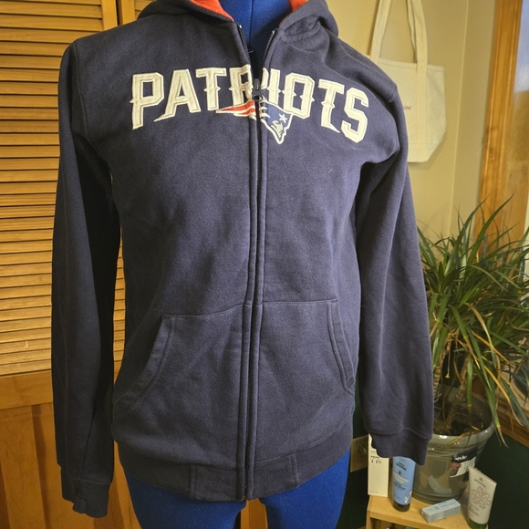 New England Patriots Navy Hoodie - Picture 2 of 4